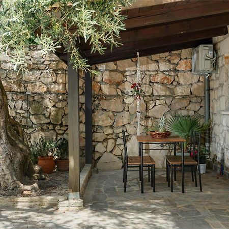 Orama Stone Apartments - Authentic Hospitality In A Historical Location, By Zantewize Buitenkant foto