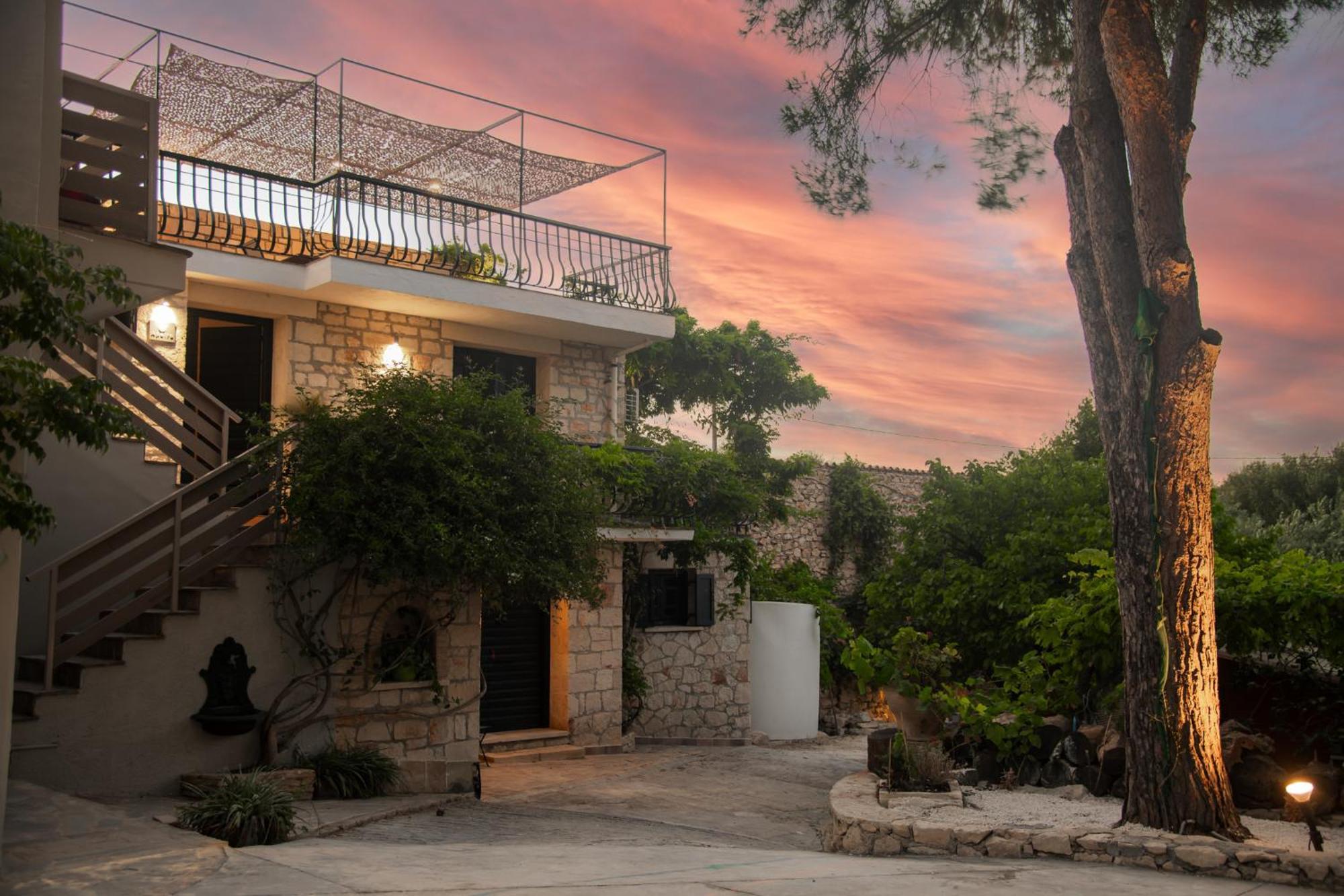 Orama Stone Apartments - Authentic Hospitality In A Historical Location, By Zantewize Buitenkant foto